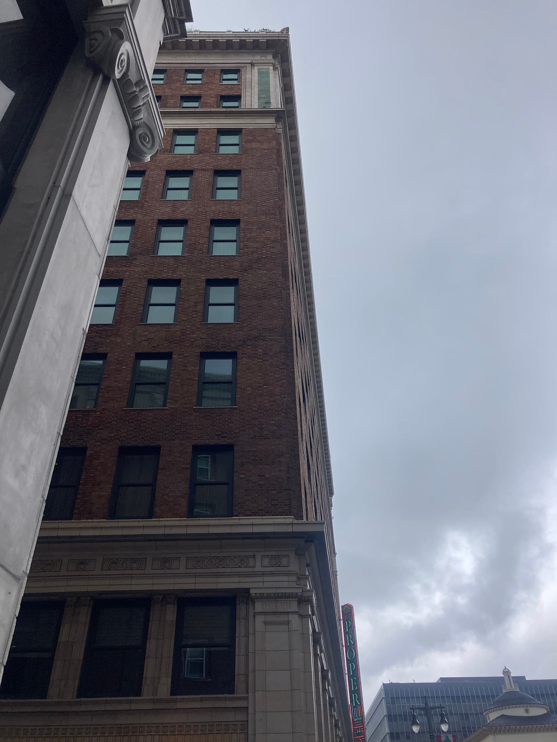 Case Hotel — 1100 S. Broadway, Los Angeles