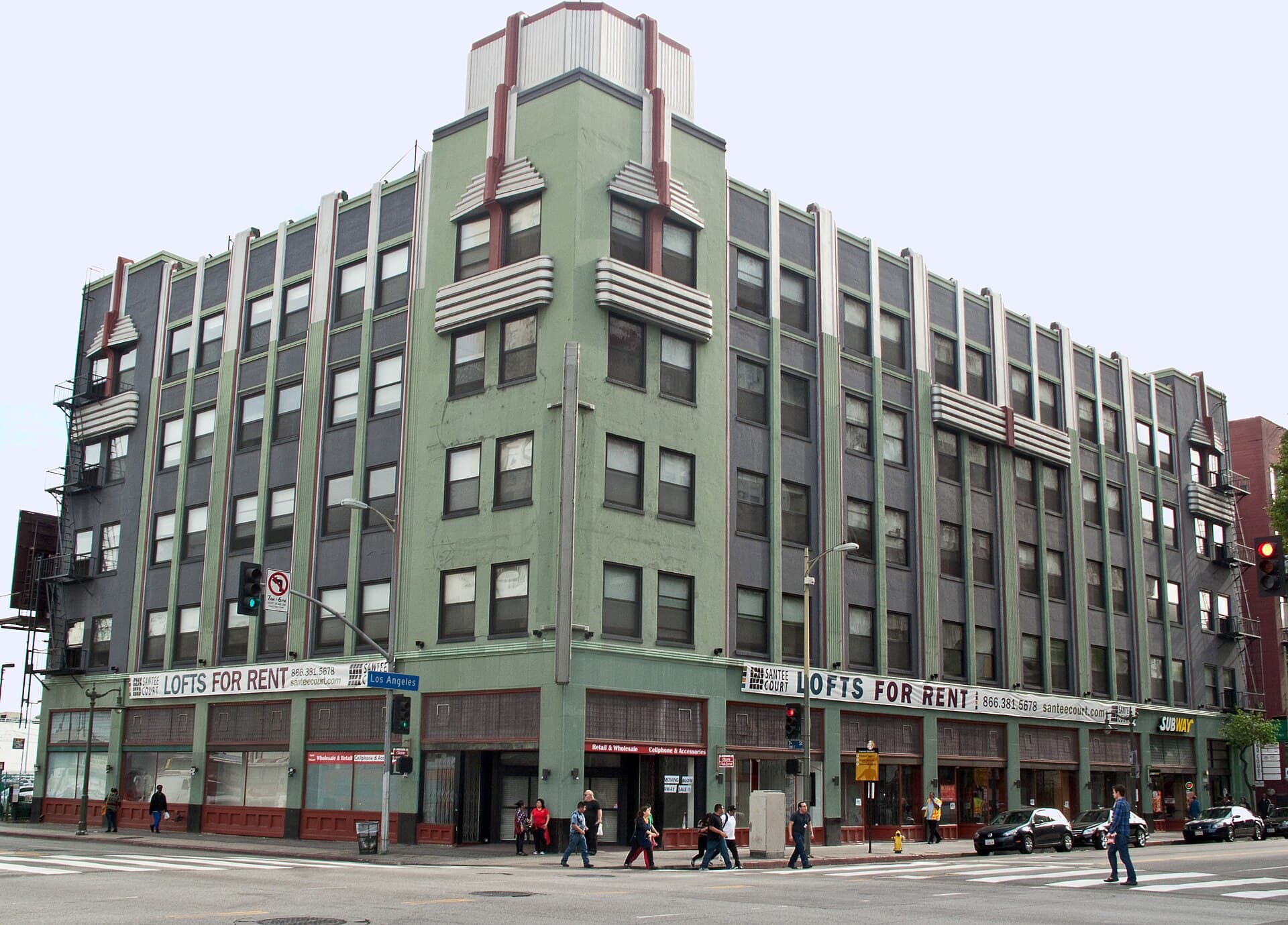 Santee Court Phase 1 (Plaza + Parking Structure) — 700/714, 716, 722/724 S. Los Angeles St., Los Angeles